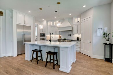 1224 Chantilly Ln, Houston, TX 77018 - photo 5