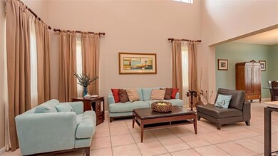 4138 Laurel Ridge Cir, Weston, FL 33331 - photo 4