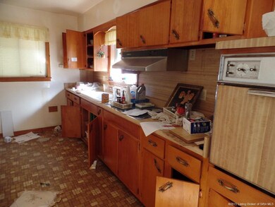 2202 Dutch Ln, Jeffersonville, IN 47130 - photo 6