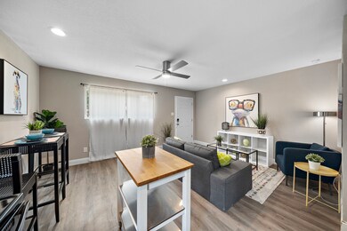 6210 Del Rio St unit 5, Houston, TX 77021 - photo 3