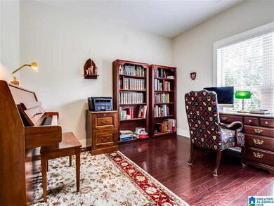 1305 Grants Way, Birmingham, AL 35210 - photo 3