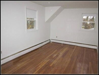 176 Pond St unit Rear, Sharon, MA 02067 - photo 4