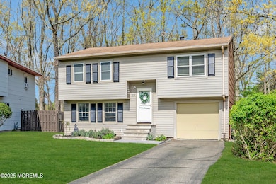 6 Robin Rd unit 1000, Howell, NJ 07731 - photo 5