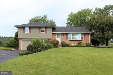 1663 County Line Rd, Bechtelsville, PA 19505 - photo 2