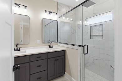 70 Castle St, McMinnville, TN 37110 - photo 6