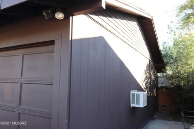 2722 E 20th St, Tucson, AZ 85716 - photo 3