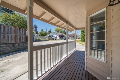 1326 E Casino Rd, Everett, WA 98203 - photo 2