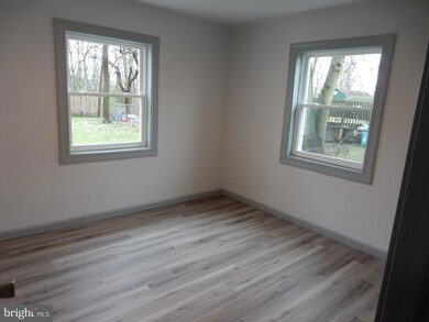 308 Howell Dr, New Castle, DE 19720 - photo 6