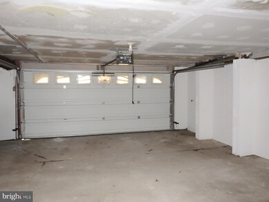 715 Clovelly Ln, Devon, PA 19333 - photo 3