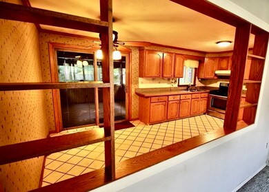 2 Blossom Dr, Billerica, MA 01821 - photo 7