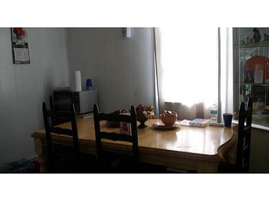 1429 W 14th St, Anderson, IN 46016 - photo 6