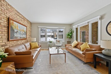 1872 Somerset Ln unit 43, Northbrook, IL 60062 - photo 4