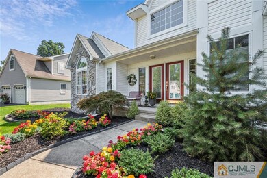 8 Ryan Ct, Monmouth Junction, NJ 08852 - photo 4