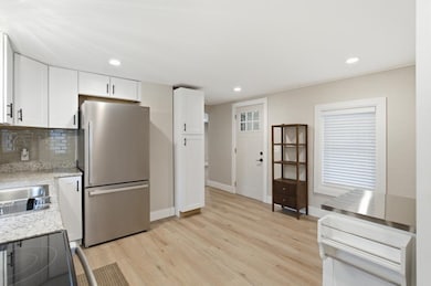 412 Ingalls Ave, Petoskey, MI 49770 - photo 7