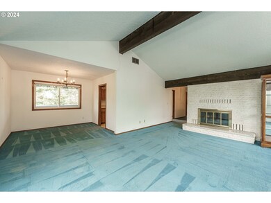 Living Room/Dining Room