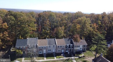 2001 Mayflower Dr, Woodbridge, VA 22192 - photo 2