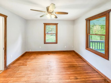 351 Oxyoke Rd, Grants Pass, OR 97526 - photo 5