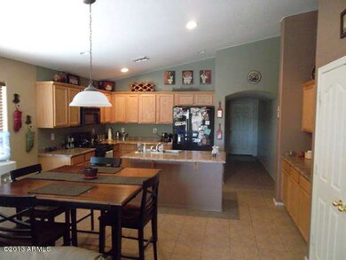 Kitchen (2)