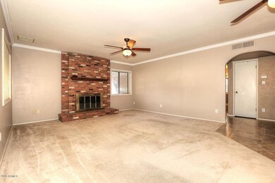 Living Room-Fireplace
