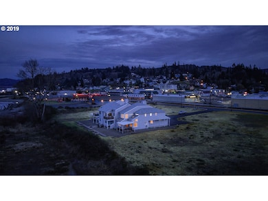 209 W A St unit 1, Rainier, OR 97048 - photo 4