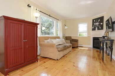 1 Tilton St unit A, Newburyport, MA 01950 - photo 2