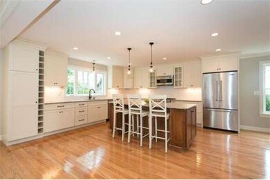 17 Reed St, Arlington, MA 02474 - photo 2