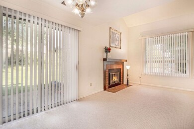 18139 Crownhill Dr, South Bend, IN 46637 - photo 5