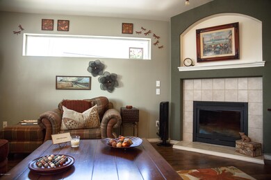 3-Living Room