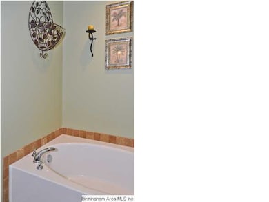 SOAKING tub