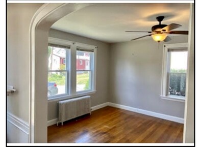 14 Appleton Ct, Malden, MA 02148 - photo 3