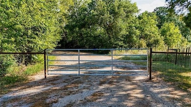 Tbd High Crossing Rd, Smithville, TX 78957 - photo 2