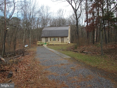 101 Howdyshell Hill Rd, Keyser, WV 26726 - photo 2