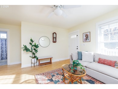 2913 NE Killingsworth St, Portland, OR 97211 - photo 5