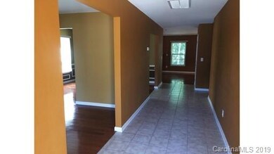 2413 Marthas Ridge Dr, Statesville, NC 28625 - photo 2