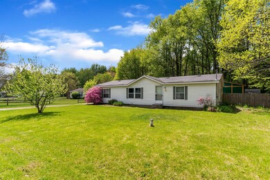 04-932 Gainder Rd-WindowStill-Real-Estat