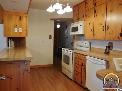 1845 SW High Ave, Topeka, KS 66604 - photo 6