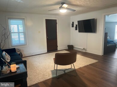 405 W 7th St, Laurel, DE 19956 - photo 4