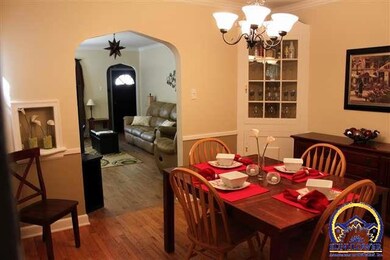 3121 SW Stafford St, Topeka, KS 66604 - photo 4