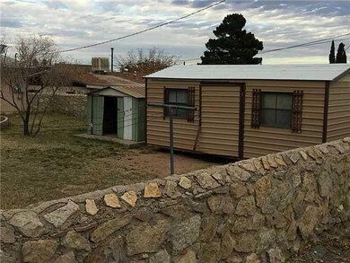 2806 Jackson Ave, El Paso, TX 79930 - photo 6
