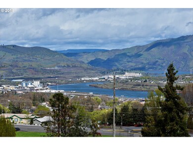 1413 E 21st St, the Dalles, OR 97058 - photo 3