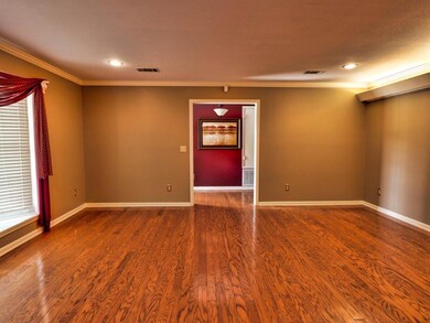 292 Flynt Rd, Laurel, MS 39443 - photo 7