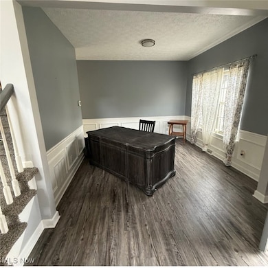 26985 Glenside Ln, Olmsted Falls, OH 44138 - photo 4