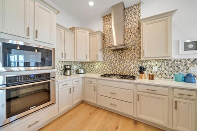 60 E Pine Lands Loop C