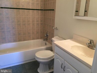 3719 B Madison Ln unit 3719B, Falls Church, VA 22046 - photo 4