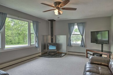 22 Pinewood Cir, Walpole, NH 03608 - photo 7