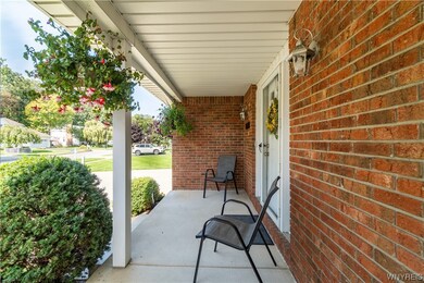 1219 Doebler Dr, North Tonawanda, NY 14120 - photo 3