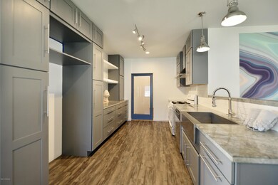 5 Gorgeous Finishes Throughout