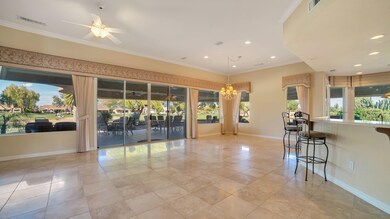 Spacious Arizona room