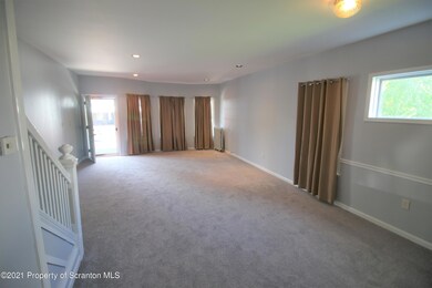 818-820 W Locust St, Scranton, PA 18504 - photo 5