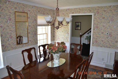 4622 Warren St, Davenport, IA 52806 - photo 4